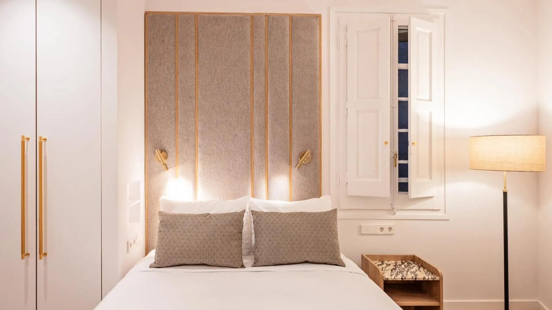 Diagonal Suites By Sweett Barcelona Apartment